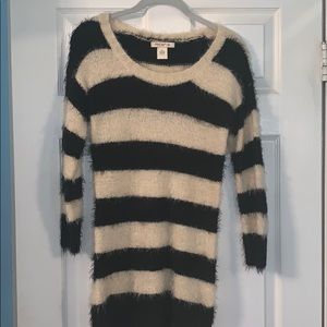 Fuzzy black and white sweater